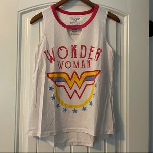💰 Wonder Woman tank!